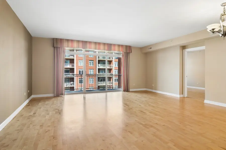 8340 Callie Avenue #402, Morton Grove, IL 60053 - #3