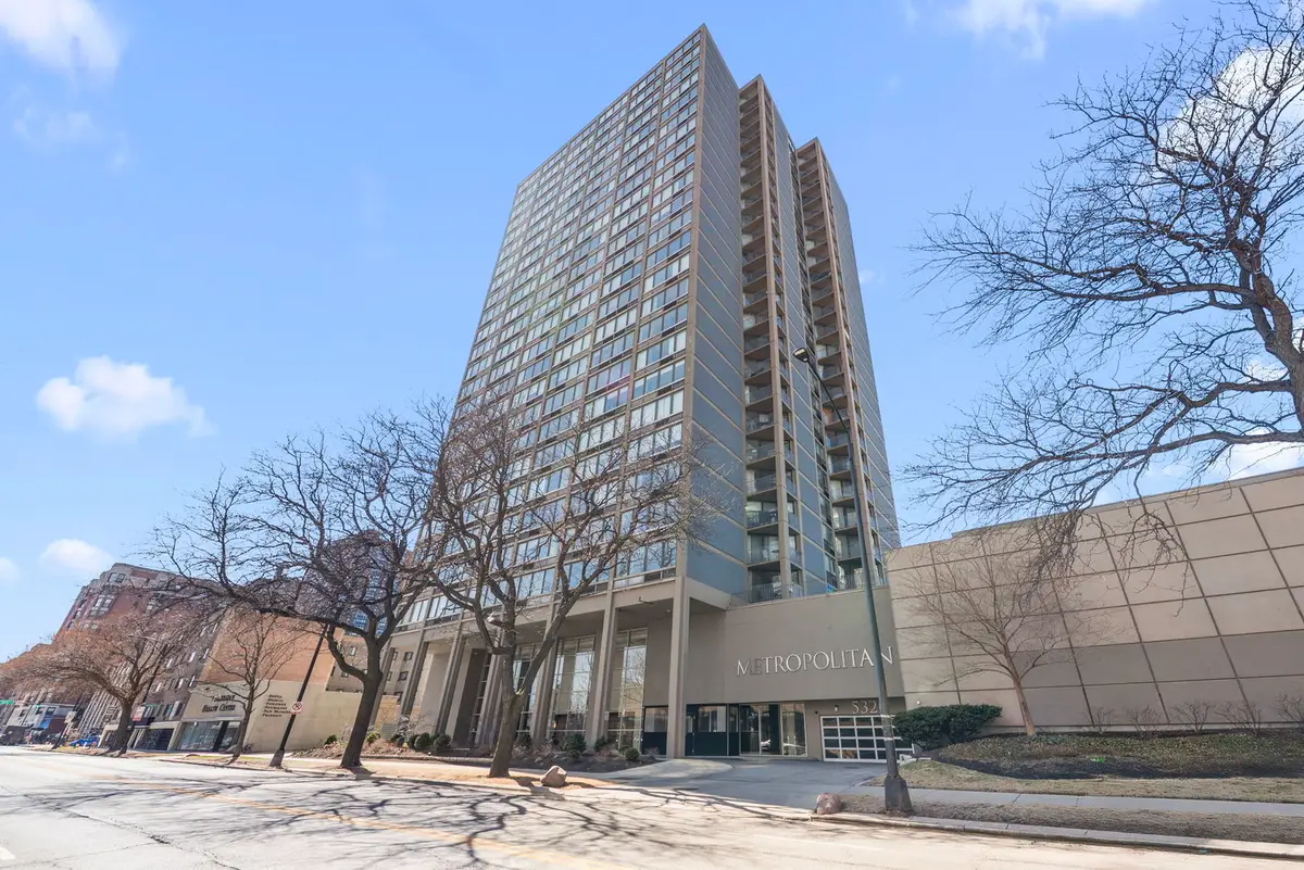 5320 N Sheridan Road #2201, Chicago, IL 60640 - #1