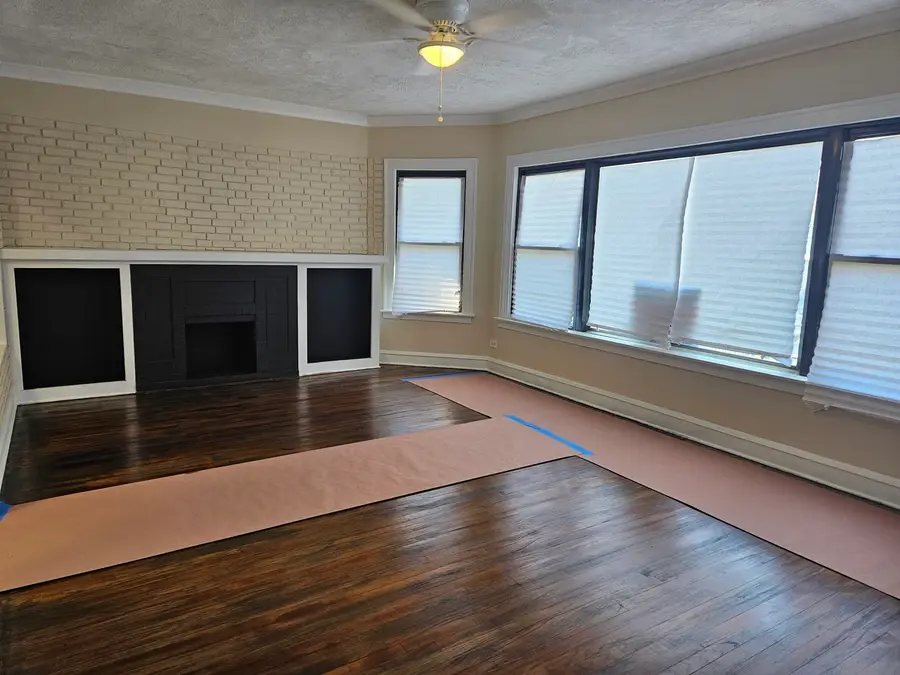 10211 S Peoria Street, Chicago, IL 60643 - #3