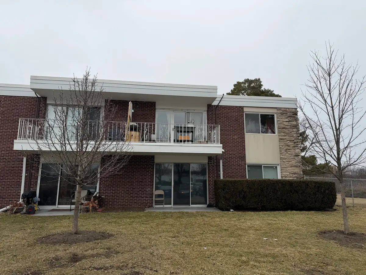 100 Deborah Lane #A19, Wheeling, IL 60090 - #1
