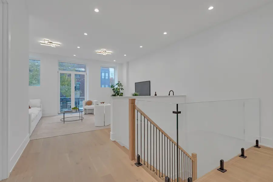 505 W Elm Street #105, Chicago, IL 60610 - #2