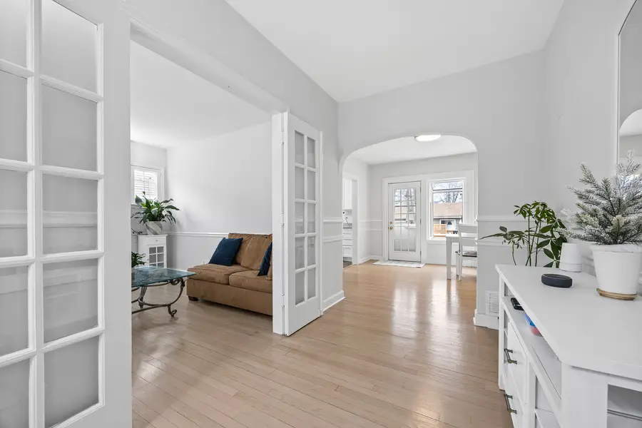 1032 Sheridan Avenue, Deerfield, IL 60015 - #2