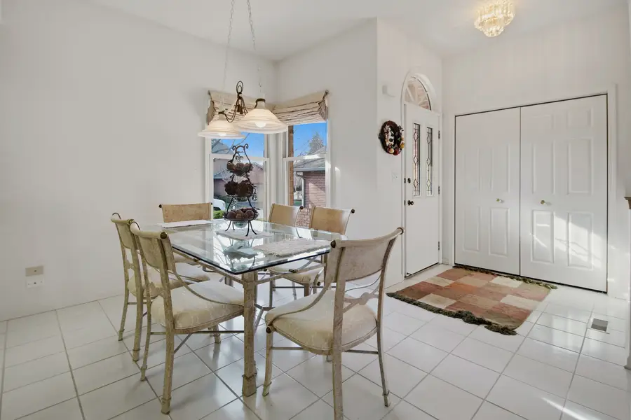 205 Faith Court, Bloomingdale, IL 60108 - #2