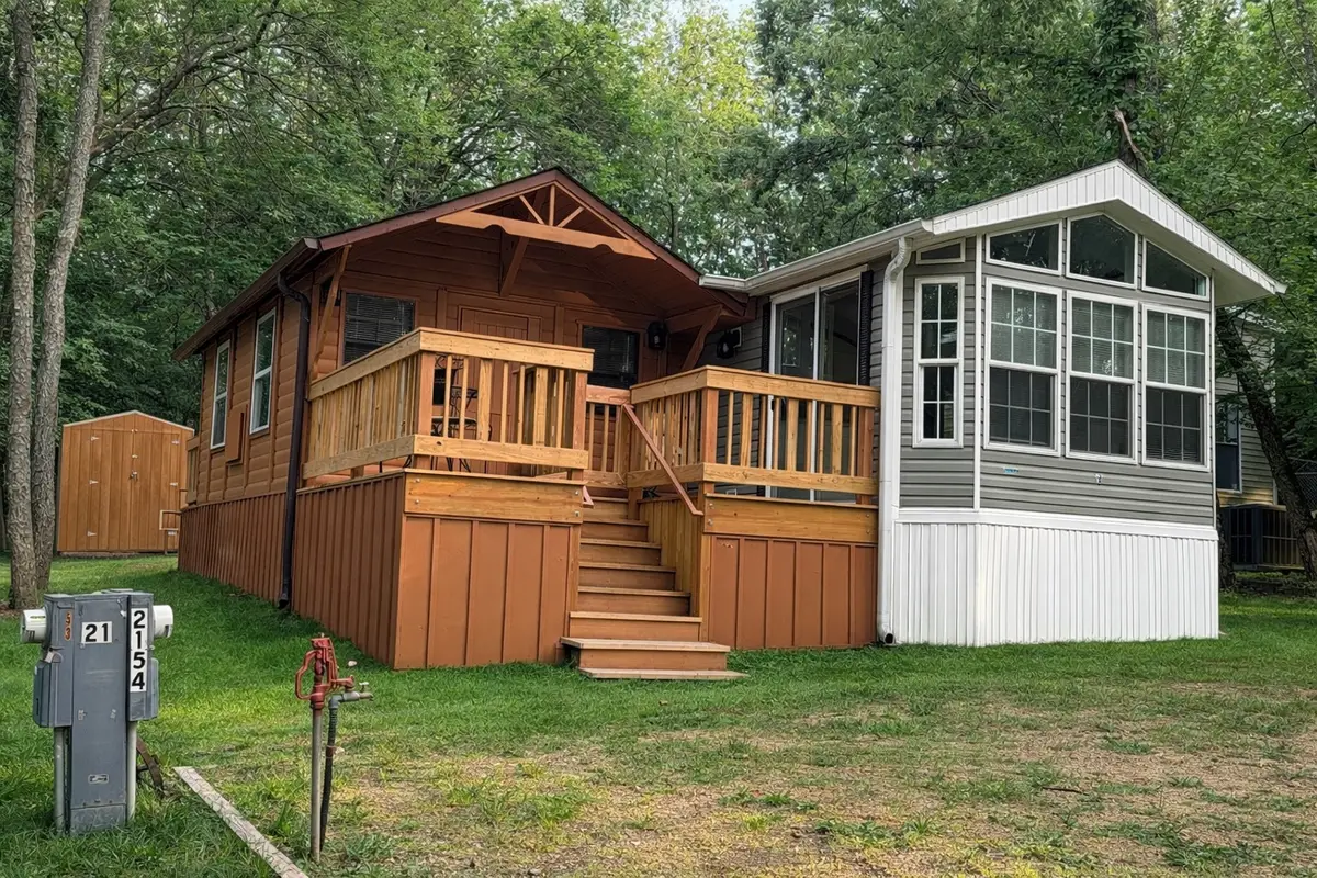 21-54 Woodhaven Lakes Drive, Sublette, IL 61367 - #1