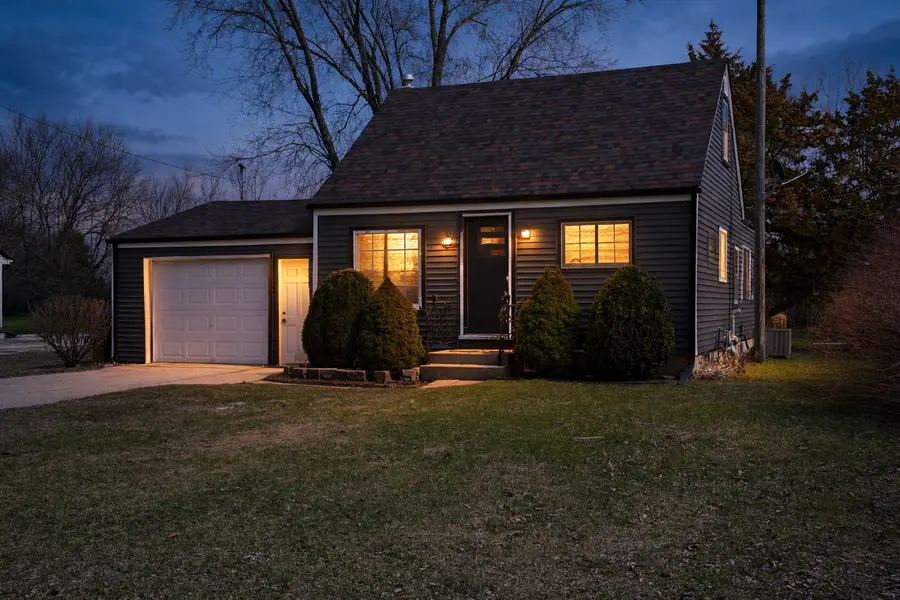 8415 Ravere Street, Machesney Park, IL 61115 - #2