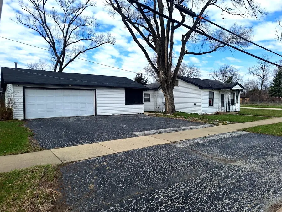 7434 S Nottingham Avenue, Chicago, IL 60638 - #3