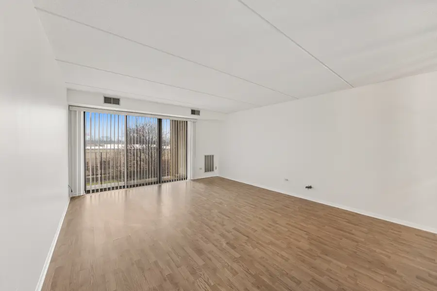 7110 W Cullom Avenue #206, Norridge, IL 60706 - #3