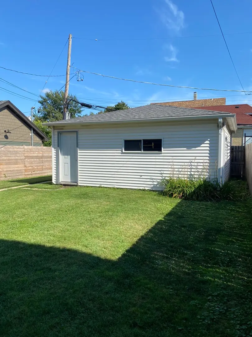 4462 W Wilson Avenue, Chicago, IL 60630 - #3