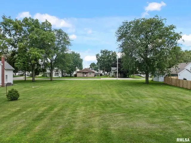 549 E Park Street, Geneseo, IL 61254 - #2