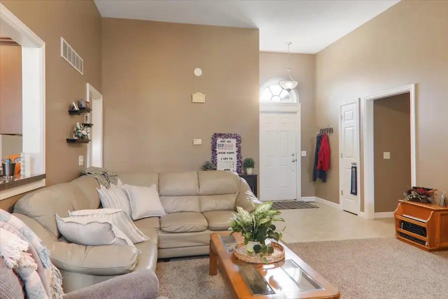 2219 Bracebridge Road, Bloomington, IL 61705 - #2