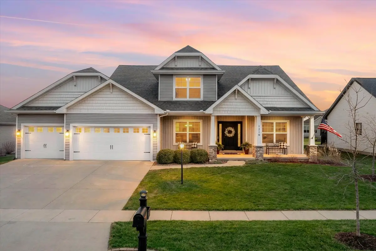 1210 Farm Lake Drive, Mahomet, IL 61853 - #1