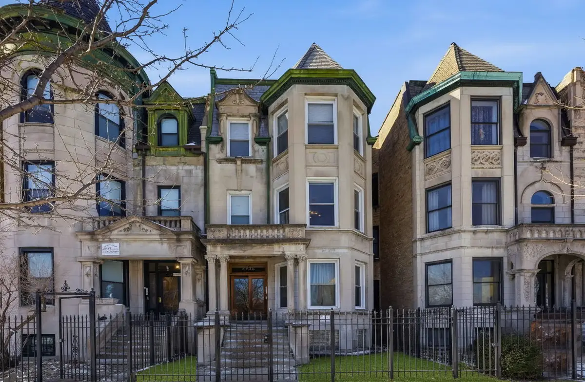 4736 S Prairie Avenue, Chicago, IL 60615 - #1