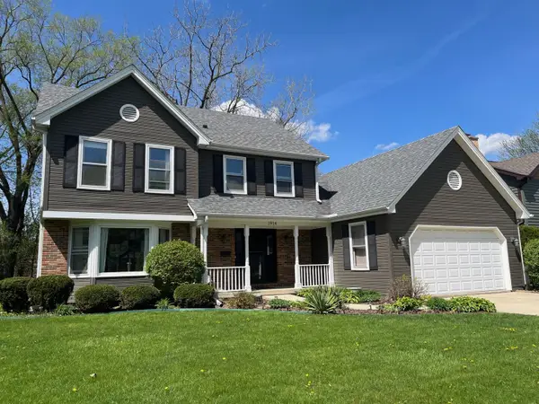 1914 Howard Street, Wheaton, IL 60187