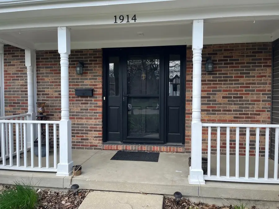 1914 Howard Street, Wheaton, IL 60187 - #3