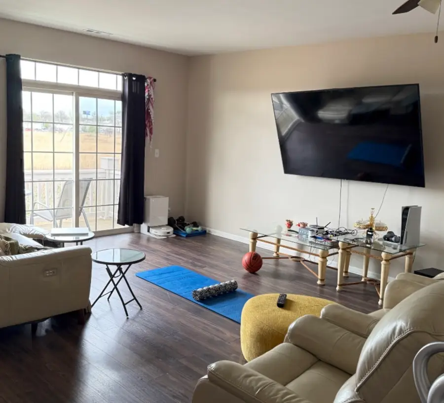 7520 Claridge Drive #F, Bridgeview, IL 60455 - #2