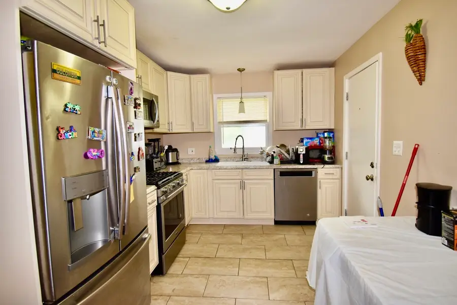 3855 Grand Avenue, Gurnee, IL 60031 - #3