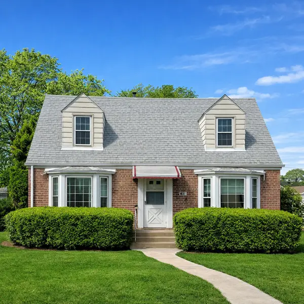 7456 W Seminole Street, Chicago, IL 60631