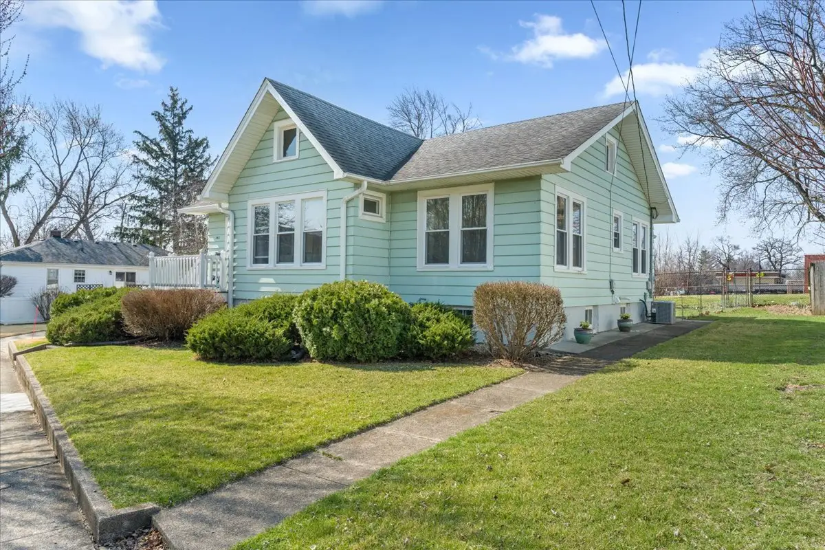 140 S Oriole Trail, Crystal Lake, IL 60014 - #1