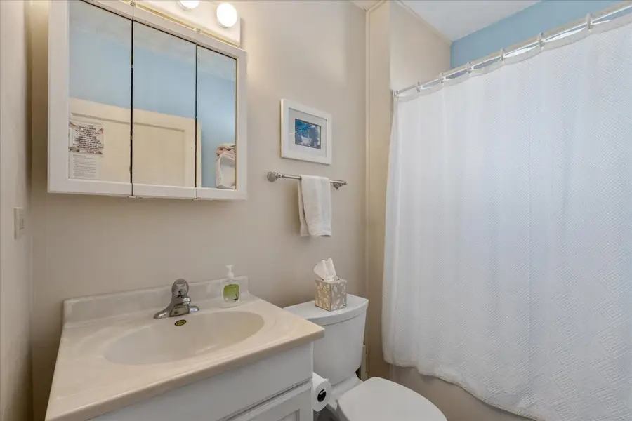 140 S Oriole Trail, Crystal Lake, IL 60014 - #3