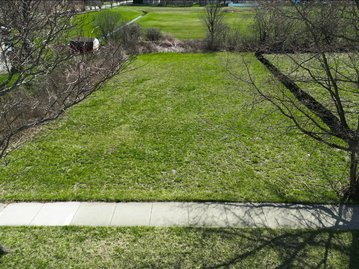 975 Belle Plaine Avenue, Gurnee, IL 60031 - #1