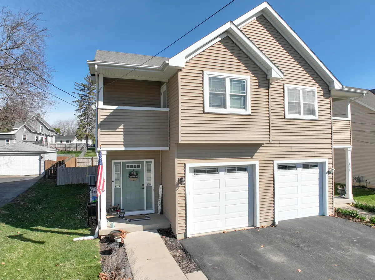 Address Withheld By Seller, Elburn, IL 60119 - #1