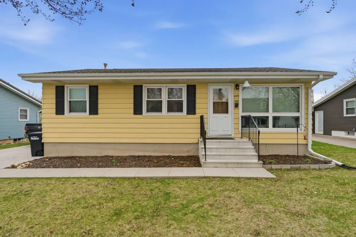 1045 25th Street, Marion, IA 52302 - #1