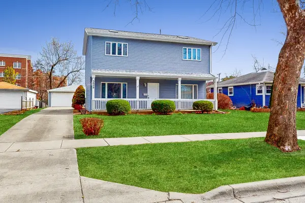 3008 Owl Drive, Rolling Meadows, IL 60008