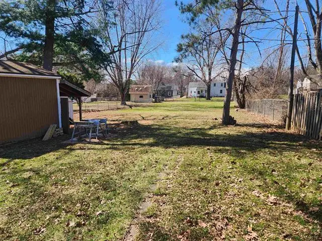 1619 Eastmoreland Avenue, Rockford, IL 61108 - #3