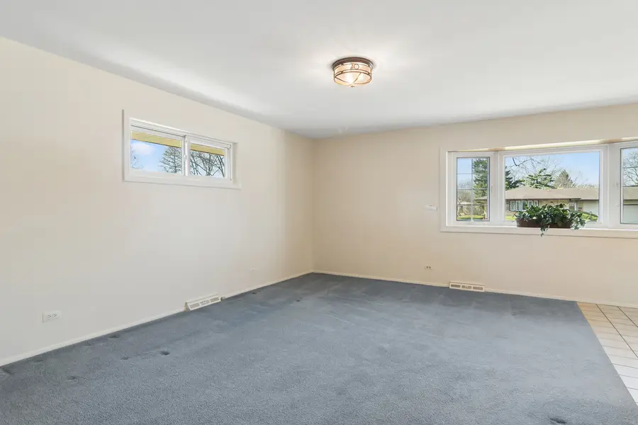 589 Jon Lane, Des Plaines, IL 60016 - #3