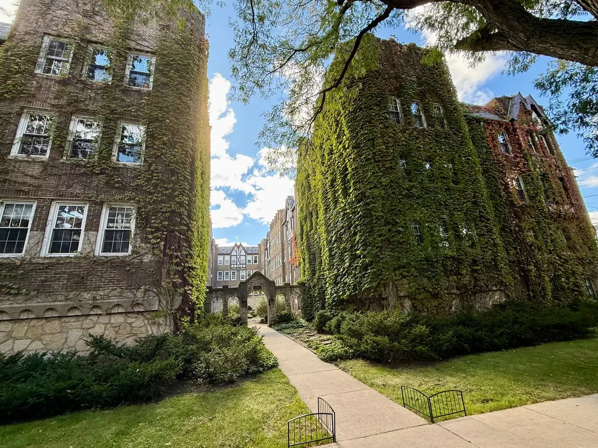 2333 W Farwell Avenue #2S, Chicago, IL 60645 - #1