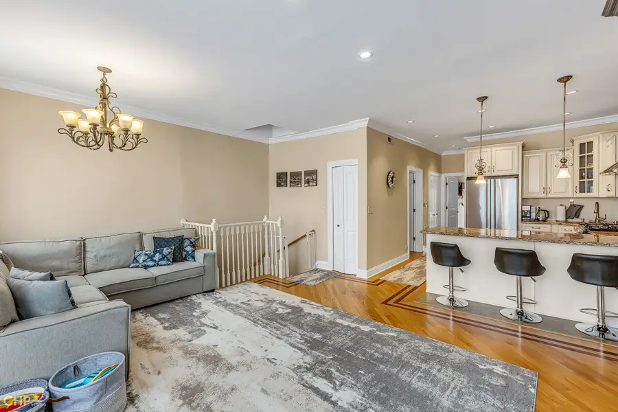 3104 W Walton Street, Chicago, IL 60622 - #3