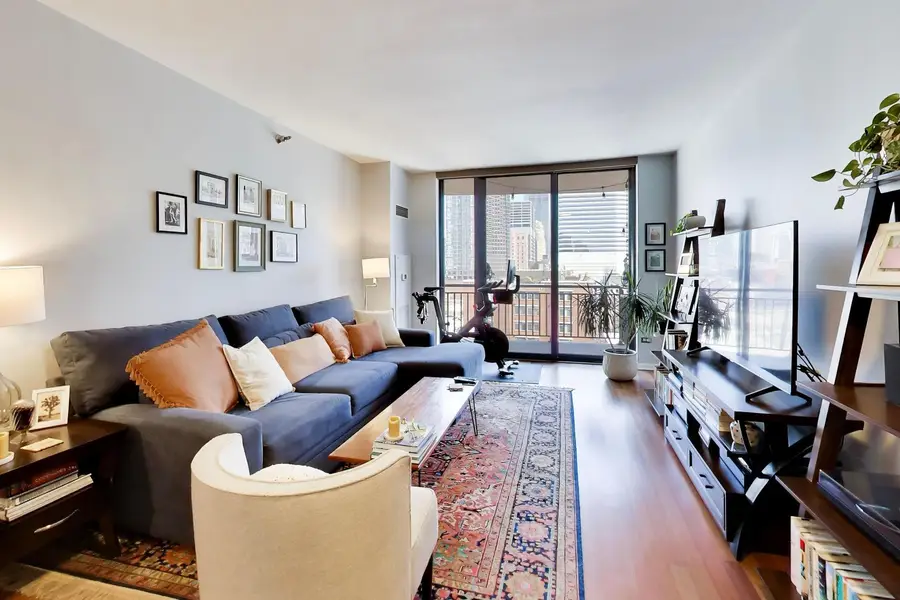 330 N Jefferson Street #802, Chicago, IL 60661 - #3