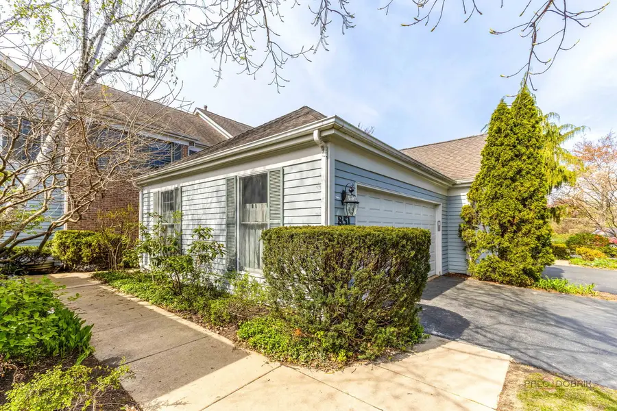 851 Sutton Court, Lincolnshire, IL 60069 - #3