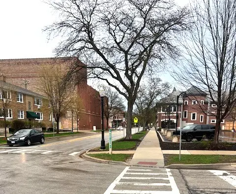 33 S Madison Avenue #1B, La Grange, IL 60525 - #2