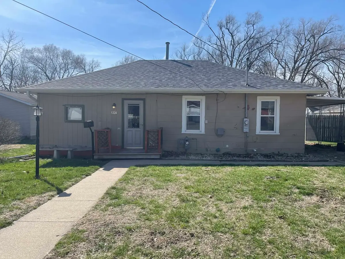 1324 Mary Avenue, Rock Falls, IL 61071 - #1