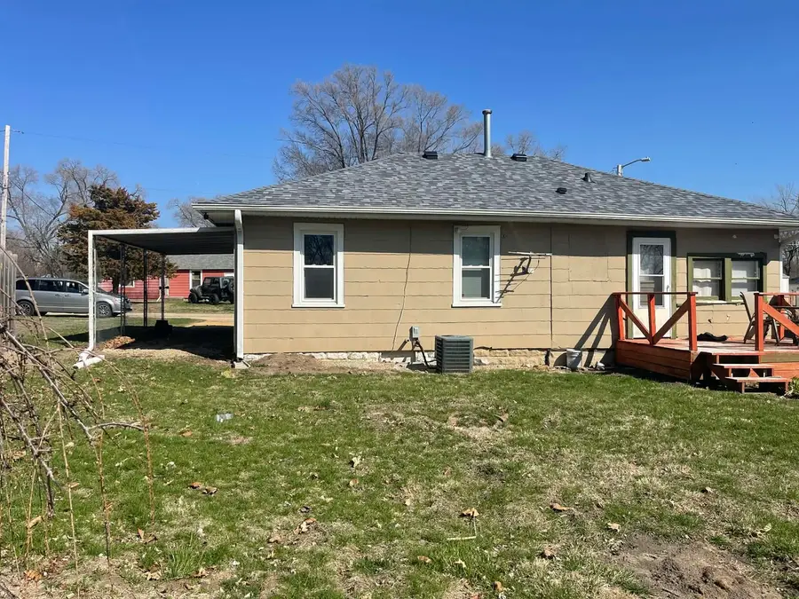 1324 Mary Avenue, Rock Falls, IL 61071 - #3