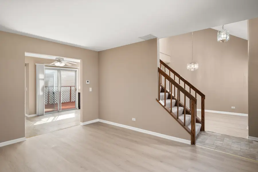 371 Le Parc Circle, Buffalo Grove, IL 60089 - #3