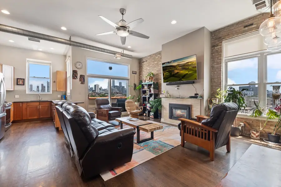 949 N Willard Court #504, Chicago, IL 60642 - #2