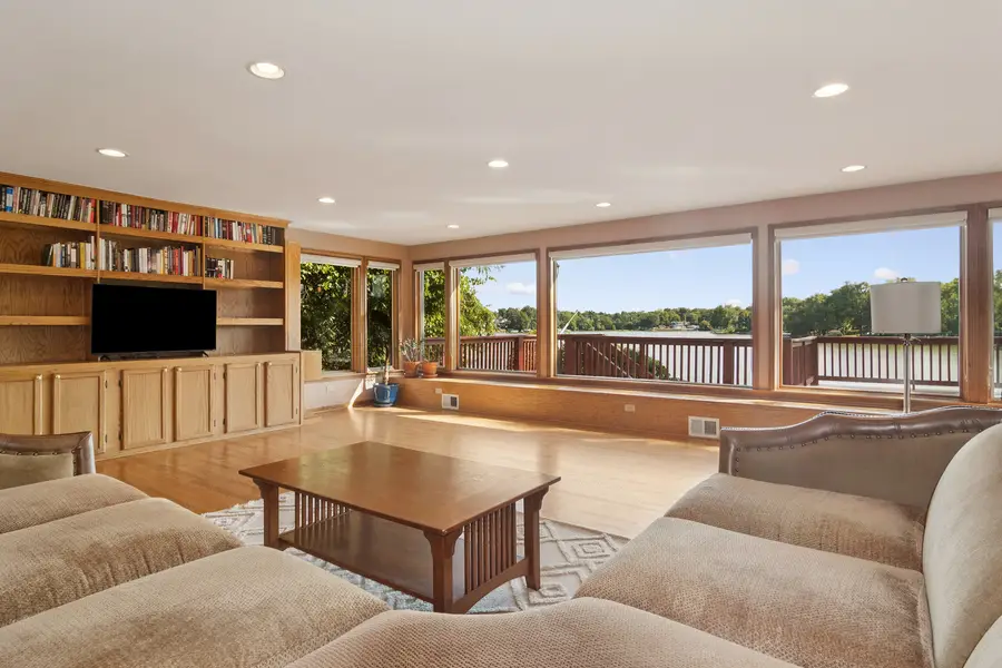 24013 N Forest Drive, Lake Zurich, IL 60047 - #2