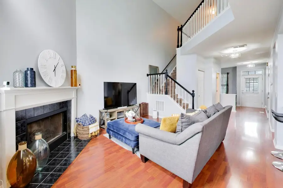 1267 Arapaho Court, Naperville, IL 60540 - #3