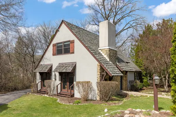 1205 E Bonner Road, Wauconda, IL 60084