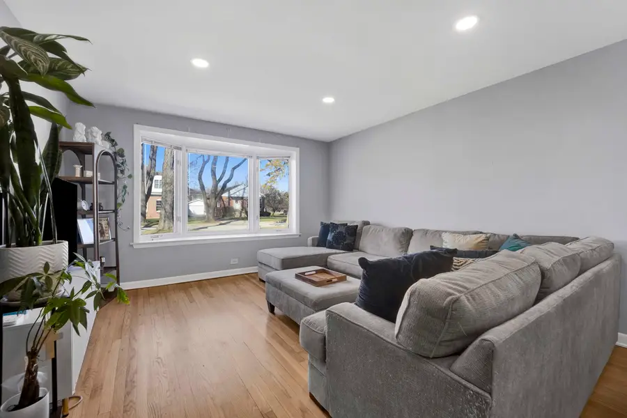 3815 Lawn Avenue, Western Springs, IL 60558 - #3