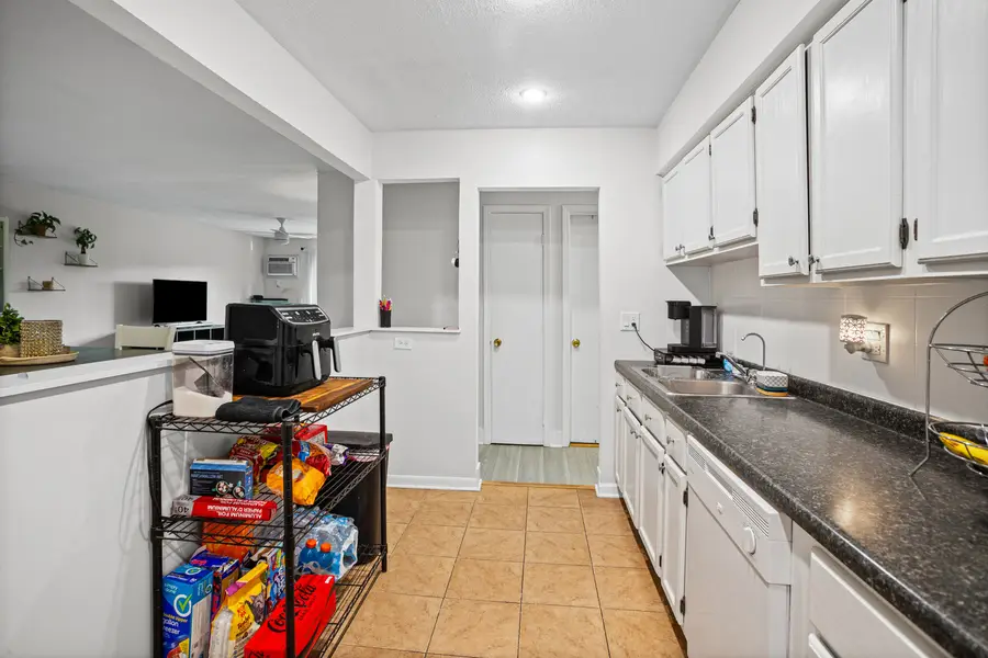 836 E Old Willow Road #209, Prospect Heights, IL 60070 - #2