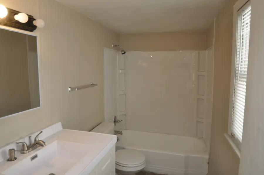 1803 Belle Avenue, Davenport, IA 52803 - #2