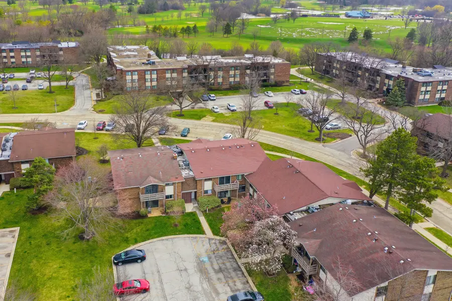 471 Raintree Court #2B, Glen Ellyn, IL 60137 - #2