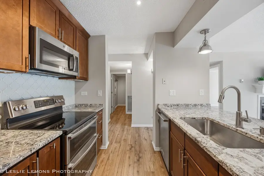 511 Aurora Avenue #313, Naperville, IL 60540 - #3