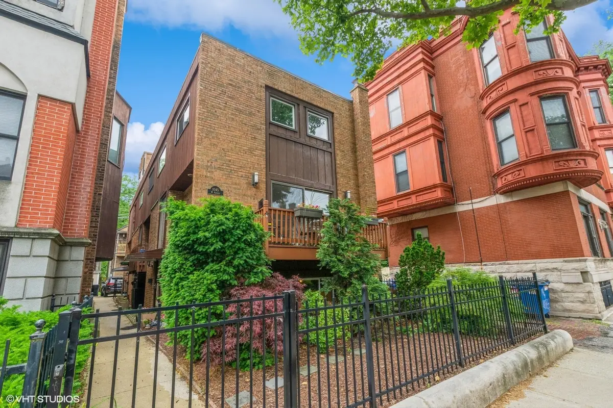 1045 W Altgeld Street, Chicago, IL 60614 - #1