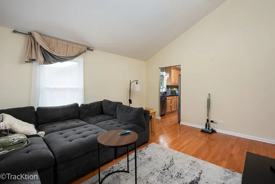 401 S Whispering Hills Drive, Naperville, IL 60540 - #3