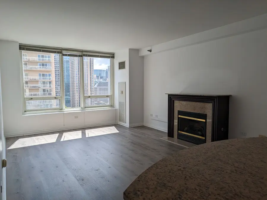 33 W Ontario Street #30E, Chicago, IL 60654 - #3