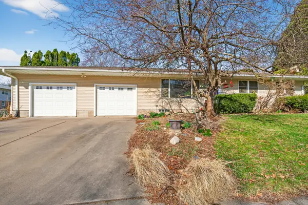 1334 7th Street Nw, Clinton, IA 52372